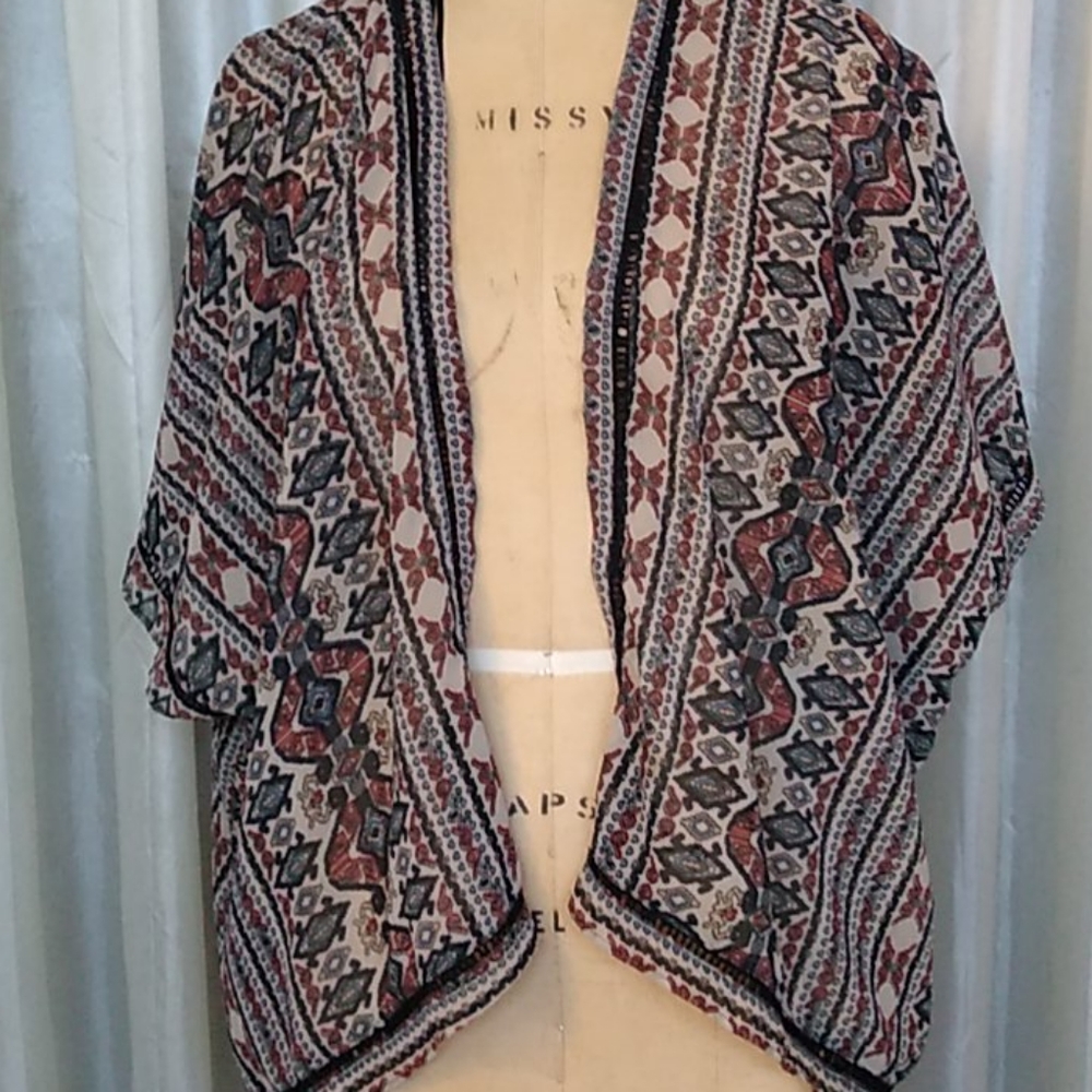 Kimono - Picture 2 of 6